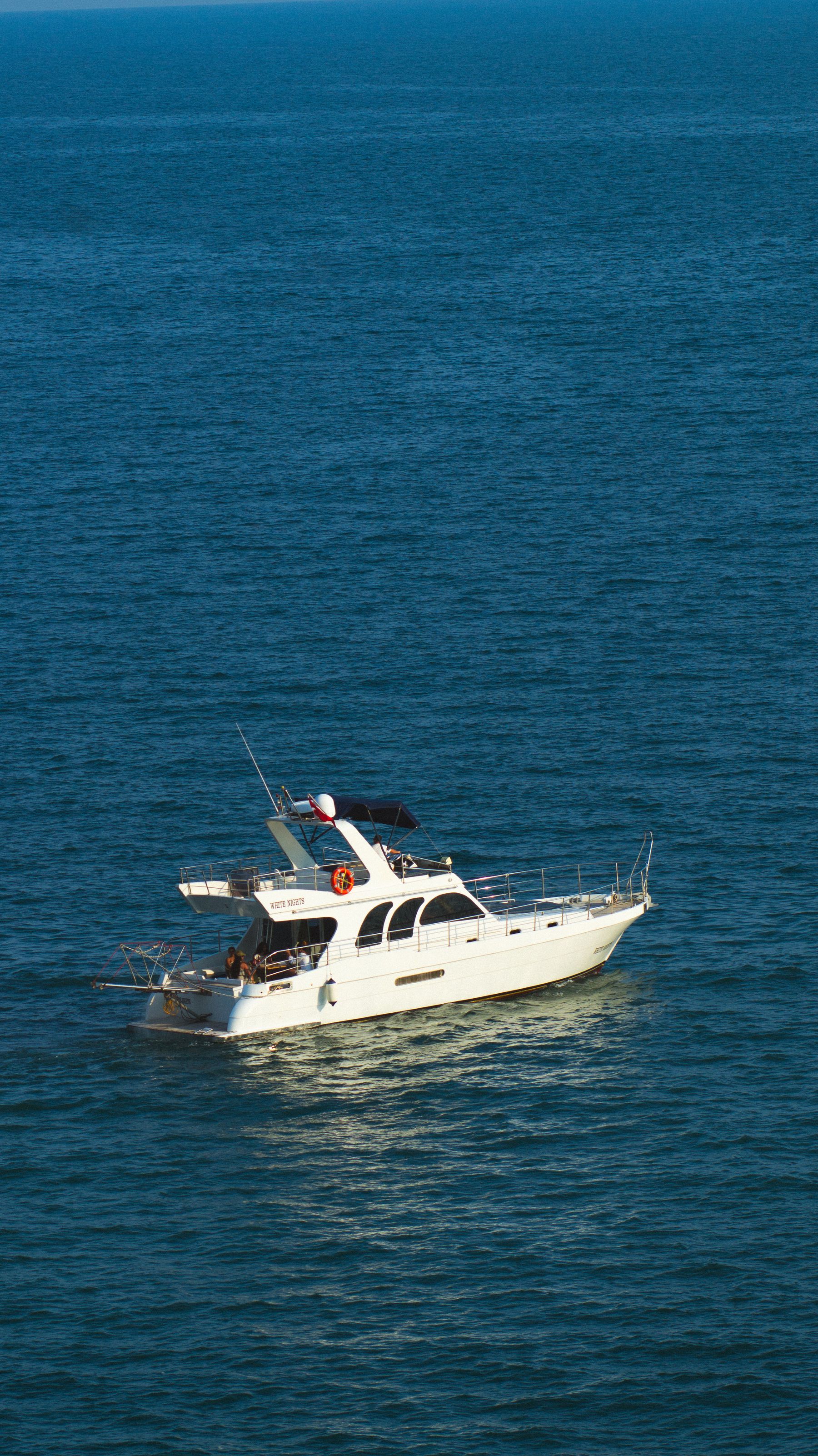 Meridian under way offshore